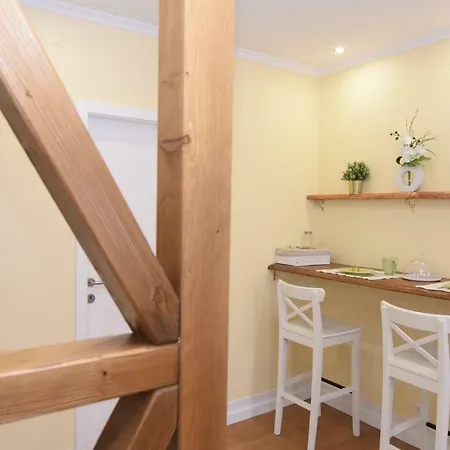 Lx Flowers * ליסבון